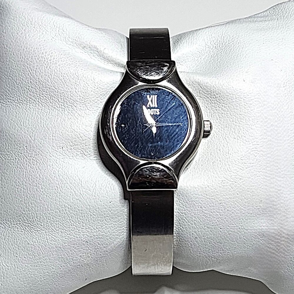 Roots stainless steel women's watch